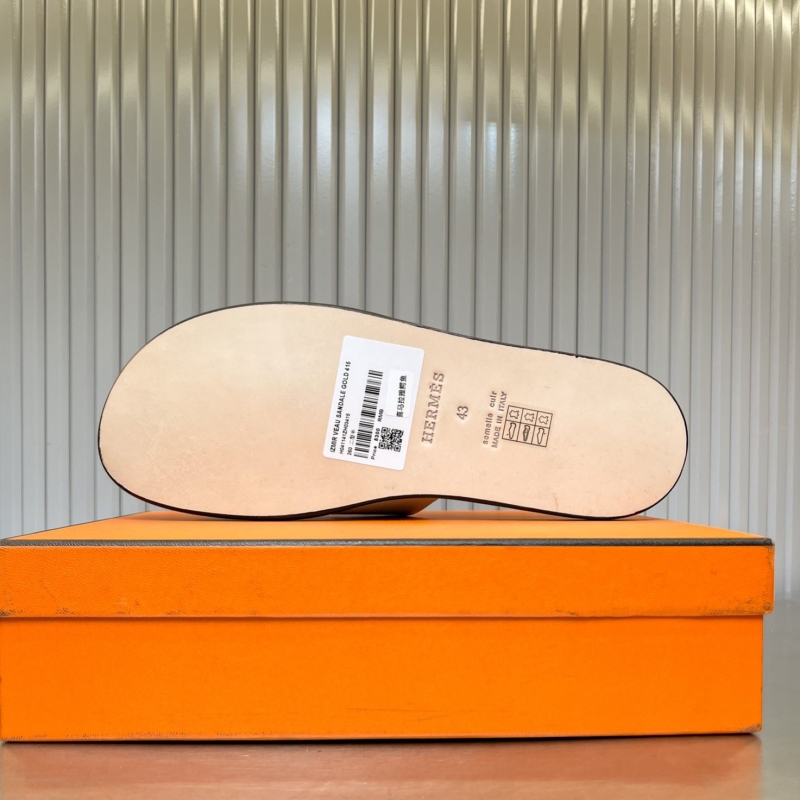 H**me5 slippers